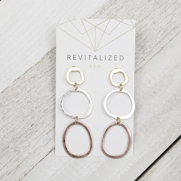 Triple Link Dangle Earrings - Picture 2 of 5